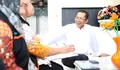 Jadi Teladan, Wali Kota Amsakar Ikut Serta Pendataan Sensus Ekonomi di Rumah
