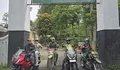 Antisipasi Lonjakan Aktivitas Masyarakat di Libur Lebaran, Danramil 2117 Nanggung Monitoring Akses Jalan Nirmala