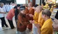  Ikut Rayakan Hari Raya Waisak di Vihara Tanah Putih Semarang, Umat Budha Terhibur Guyonan Lintas Agama
