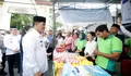 Pastikan Distribusi Aman Gubernur Yulius Tinjau Pelaksaaan Gerakan Pangan Murah di Kabupaten-Kota