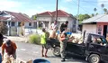 Babinsa Gelar Karya Bakti Bersama Masyarakat di Desa Binaan