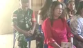Tingkatkan Kemanunggalan, Babinsa Koramil 1312-03/Beo, Sertu Julianus Suluge Bersilaturahmi dan Ibadah Bersama Jemaat