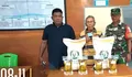 Perkuat Ketahanan Pangan, Babinsa Desa Lobbo Bersama Pemdes Salurkan Bantuan Beras Bagi Warga