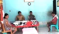 Perkokoh Sinergitas, Babinsa Serka Yusup Tumambo Laksanakan Komsos Bersama Pemerintah Desa
