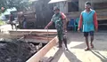 Babinsa Koramil 08/Mlg Sertu Yerobeam P. Larenaung Melaksanakan Kegiatan Komsos Bersama Masyarakat Desa Tule