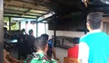 TNI AD dan masyarakat Kabaruan bersatu dalam semangat kebersamaan melalui Nobar Kebangsaan Piala Dunia 2026