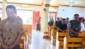 Pantau wilayah Binaan,Babinsa Mengikuti Ibadah bersama Warga