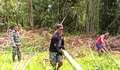 Babinsa Koramil 03/Beo Laksanakan Komsos Bersama Masyarakat Dalam Persiapan Tendah Inadah Kaum Bapa
