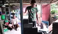 Babinsa dan Warga kompak Kerja Bakti Renovasi RTLH