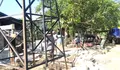Babinsa Koramil 04/Rainis Pantau Dan Bantu Sumur Bor Warga Binaan