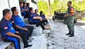 Babinsa Koramil 1312-01/Kabaruan Lakukan Komsos Bersama ASN DKPP di Desa Taduna
