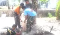 Satgas TMMD ke-130 Kodim 1312/Talaud Gali Lubang Sirkulasi Air Sumur Bor di SD Moronge