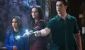 Selena Gomez Debut Sutradara, Wizards Beyond Waverly Place Tamat di Musim Ketiga
