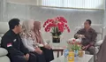 PERKUAT SINERGI KELEMBAGAAN BAWASLU SAMBAS LAKUKAN KUNJUNGAN DAN SILATURAHMI KE KEJAKSAAN NEGERI SAMBAS