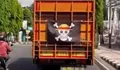 Ternyata Ini Motif dan Harapan Sopir Truk Kibarkan Bendera One Piece Jelang HUT RI di Kendaraannya!