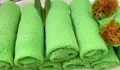 Begini Tips Membuat Dadar Gulung Isi Kelapa yang Berpori Cantik dan Super Enak!