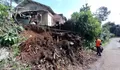 Tebingan Setinggi 4 Meter di Mulyaharja Bogor Longsor, Satu Rumah Terancam