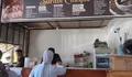 Surga Kuliner Jalan Cihapit Bandung, 5 Makanan Legendaris Ini Bikin Kamu Rela Antre Panjang!