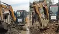 Sebulan jelang Ramadan, warga Aceh masih bergulat dengan lumpur sisa banjir bandang