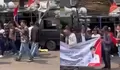 Viral aksi demonstrasi mahasiswa di gedung Kejagung Jakarta, desak eks Jampidsus Febrie Adriansyah diadili
