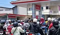 Target pemulihan pasokan BBM Bali belum terwujud merata, warga masih antre
