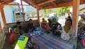 TNI Jemput Bola Gelar Cek Kesehatan dan Sunat Massal bagi Warga Terdampak Bencana di Aceh