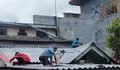 Program ‘Ganti Atap Rumah Wartawan’ Sasar Depok, Ubah Material Asbes Jadi Alduro yang Lebih Sejuk