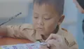 Dari Jalanan ke Ruang Kelas: Kisah Haru Fikri Temukan Harapan Baru di Sekolah Rakyat Sumedang