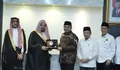 Bertemu Menag, Imam Masjid Nabawi Bawa Pesan dari Raja Salman 