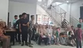 Ungkapan Pedagang Es Kelapa Muda yang Viral Bawa Rombongan Kerabat ke Kantor Kemenhaj: Daftarkan Anak Cucu demi Dapat Porsi Haji