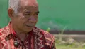 Cerita Guru Honorer di NTT, Ungkap Terima Gaji Rp223.000 dan Nebeng Truk saat Berangkat Sekolah