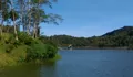 Menikmati Keindahan Waduk Sermo Ditemani Pemandangan Bukit Menoreh