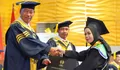 Awali Tahun 2024, UNNES Wisuda 986 Lulusan