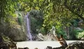 Liburan Murah Meriah di Air Terjun Gulingan: Kesegaran Alam yang Sejati