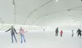 Gardenice Rink, Arena Ice Skating Semi Outdoor yang Menyenangkan di Bandung