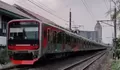 KRL Bogor Tertahan Gegara Tawuran Dekat Rel, Penumpang Sempat Terjebak di Cawang