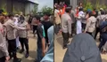 Ricuh Eksekusi Lahan di Cibubur, Warga Protes Putusan Pengadilan hingga Dugaan Sertifikat Bermasalah