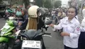 Ratusan Takjil Ludes Dibagikan Relawan PMI Jember, Mahasiswa dari Berbagai Kampus Turun Langsung ke Jalan
