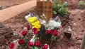 Makam Vidi Aldiano Akan Dipasang Speaker Solar Cell, Ayah Ungkap Desain dan Alasan di Baliknya