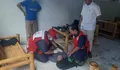 Kronologi Mahasiswa Sesak Napas di Warung, PMI Jember Turun Tangan