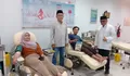PMI Jember Bagikan Beras untuk Pendonor Darah di Hari Raya Idul Adha, Warga Rela Datang Pagi Demi Antre