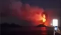 Heboh Beredar Video Gunung Anak Krakatau Erupsi Mengeluarkan Lava Pijar, Ternyata Cuma Editan AI? Begini Tanggapan Badan Geologi KESDM