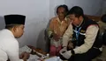 Jamin Kesehatan Warganya, Bupati Jember Gus Fawait Kunjungi Lansia Sebatang Kara di Sumberbaru