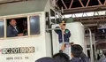 Cerita di Balik Momen Viral Bocah Laki-laki yang Foto di Lokomotif Kereta Api, Terungkap Plot Twist yang Dibuka sang Ibu