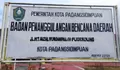 Slogan "BerAKHLAK" di Dinding, Kantor BPBD Padangsidimpuan Justru "Berhantu" di Jam Kerja