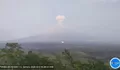 Gemuruh Mahameru Kembali Membuncah: Gunung Semeru Erupsi Lagi, Muntahkan Abu Vulkanik Seribu Meter
