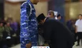 Momen Haru Prabowo Peluk dan Cium Anak Prajurit TNI Gugur di Lebanon