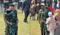 Prajurit TNI Viral Dipeluk Komandan Saat Kelulusan, Ternyata Orang Tuanya Ada di Lokasi