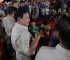 Suasana Malam Tahun Baru Remaja hingga Orang Tua Tapsel di Pengungsian Bareng Prabowo