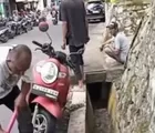 Warga Jatimulyo Gelar "Kerja Bakti Gugur Gunung" demi Lingkungan Bersih dan Kepatuhan Hukum